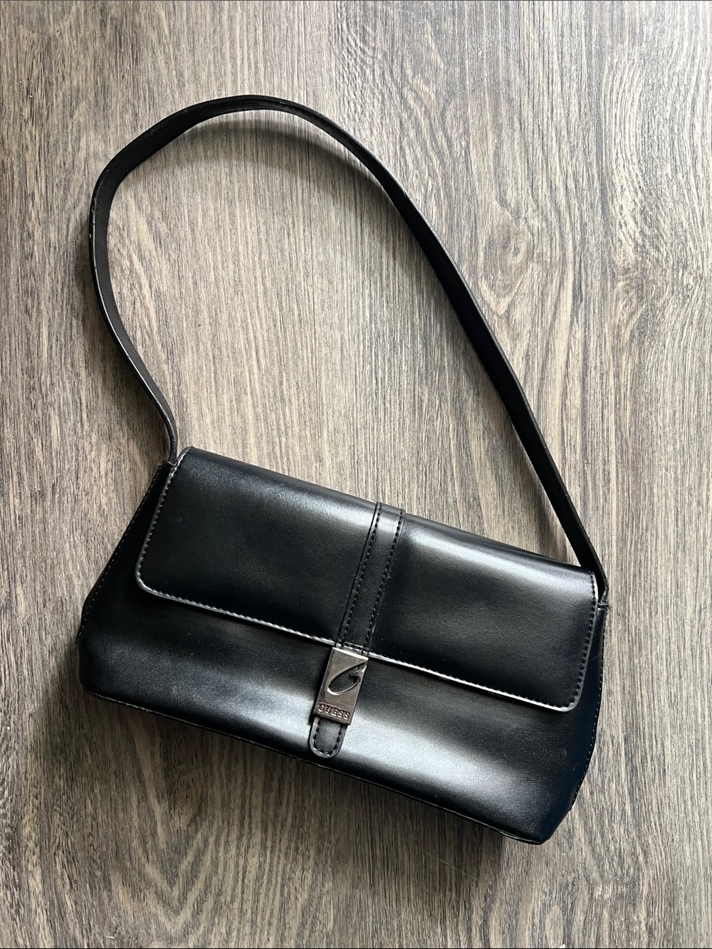 Guess Vintage Y2K Black Faux Leather Shoulder Clutch Purse Baguette